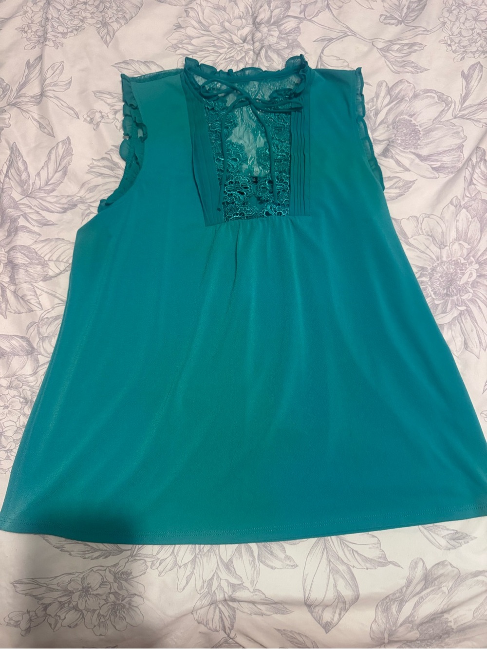 Express, Green Lace Yoke Sleeveless Women's Top